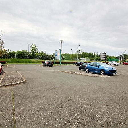 Ibis Budget Châteaudun Екстериор снимка