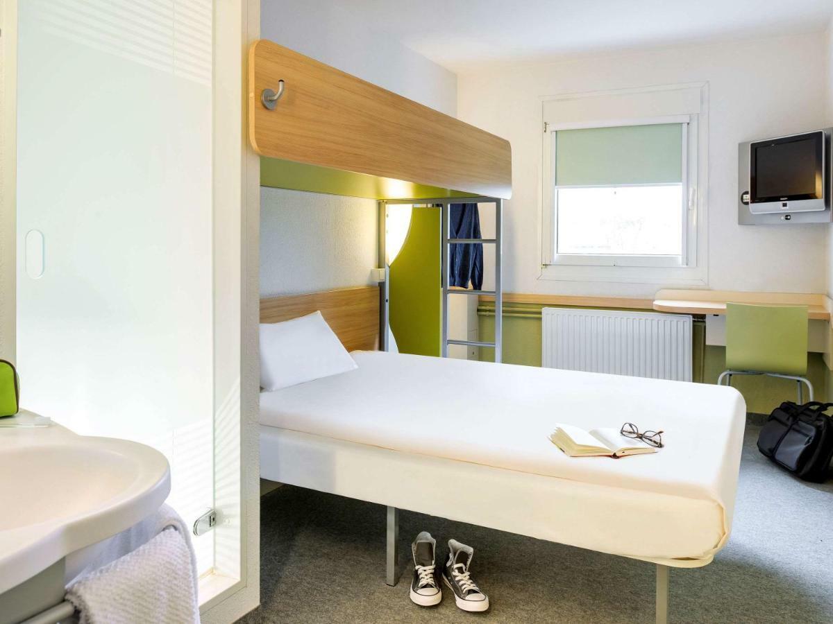 Ibis Budget Châteaudun Екстериор снимка